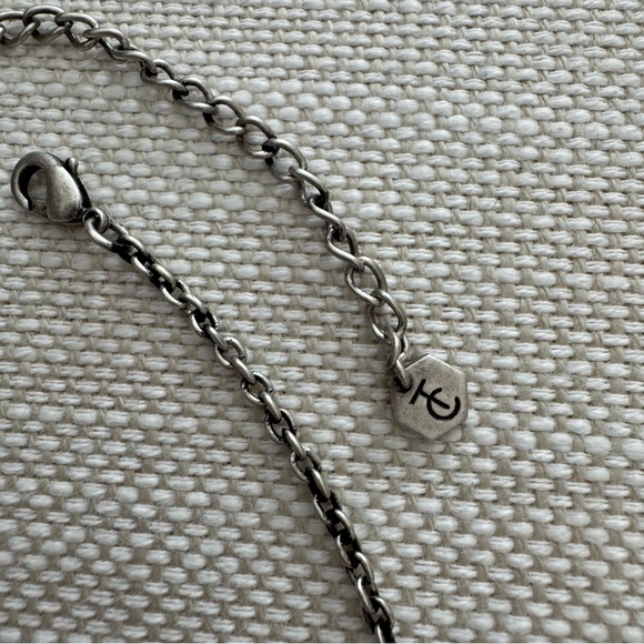 Stunning Swarovski crystal necklace in gorgeous purple! Like new! - Picture 7 of 12